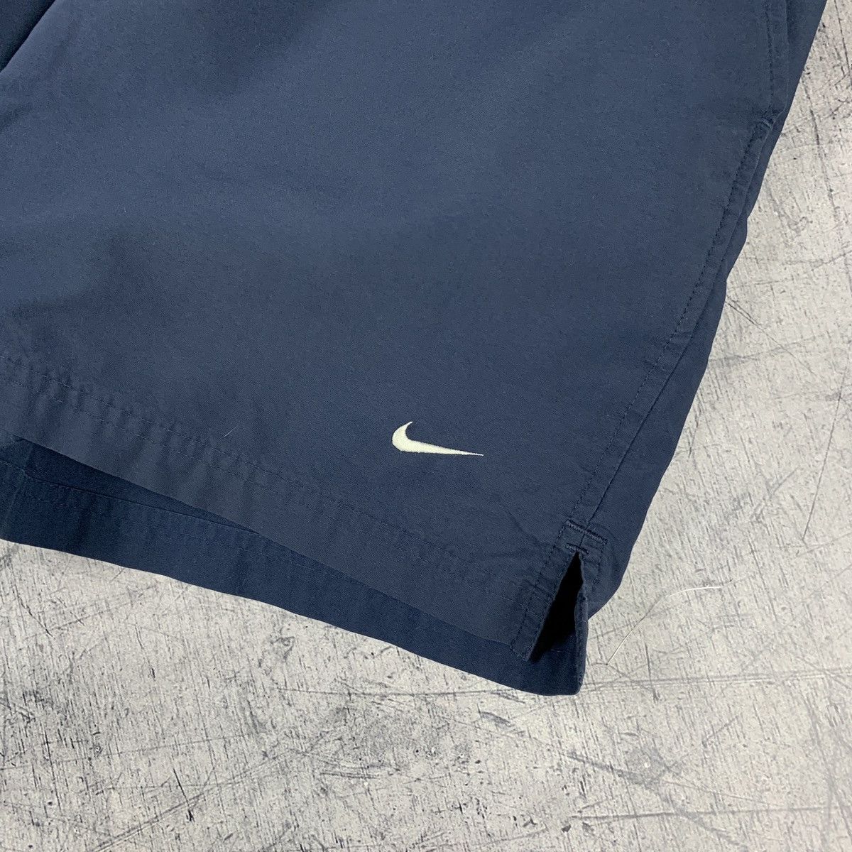 Nike Vintage Nike Retro Nylon Swim Shorts Size XL Navy Blue Size US 36 / EU 52 - 2 Thumbnail