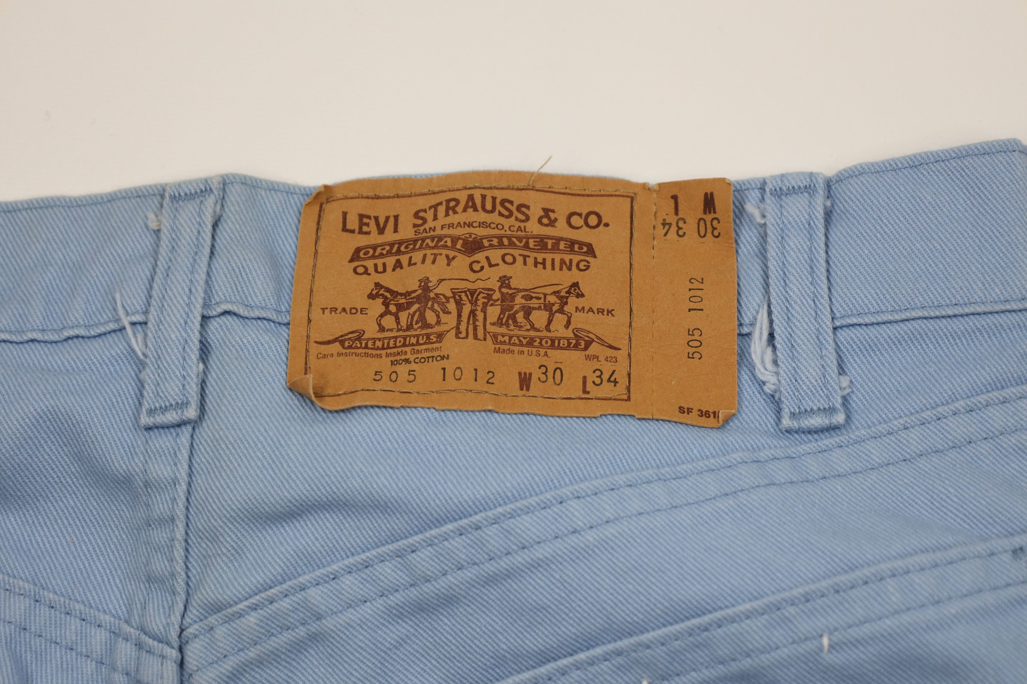 Levi's Vintage 80s Levis 505 Straight Leg Jeans Light Blue USA Size US 30 / EU 46 - 10 Thumbnail