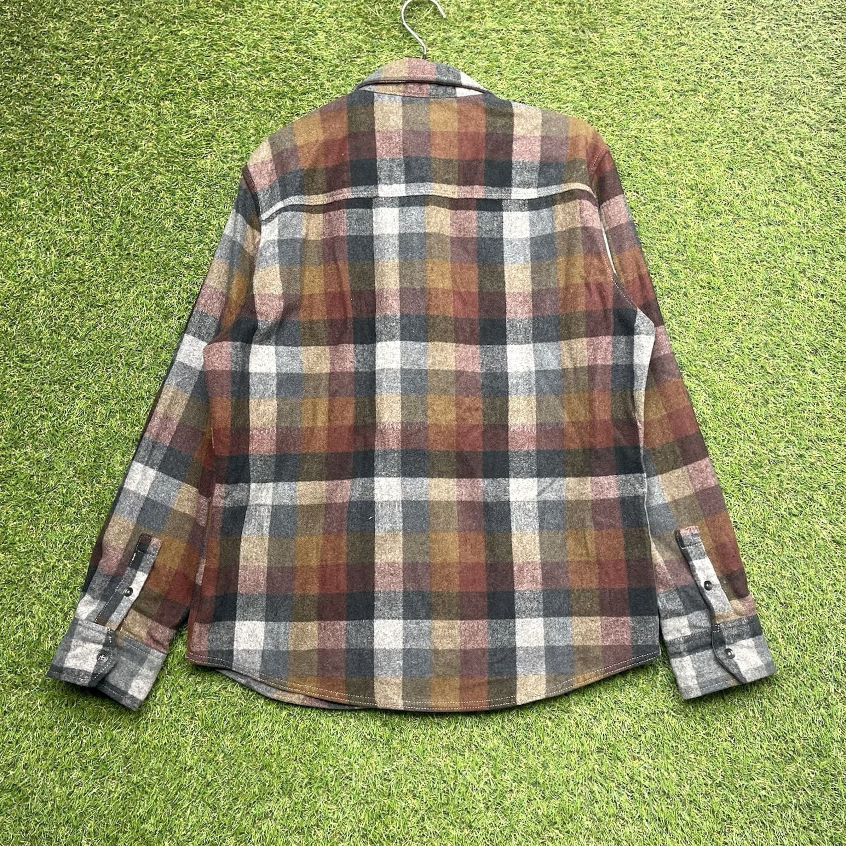 Vintage Jeremiah Wool Flannel Shirt Mens Medium Long Sleeve Button-Up Casual Workwear Plaid Brown Wool 21 Chest Pockets Buttons Vintage: No Size US M / EU 48-50 / 2 - 2 Thumbnail