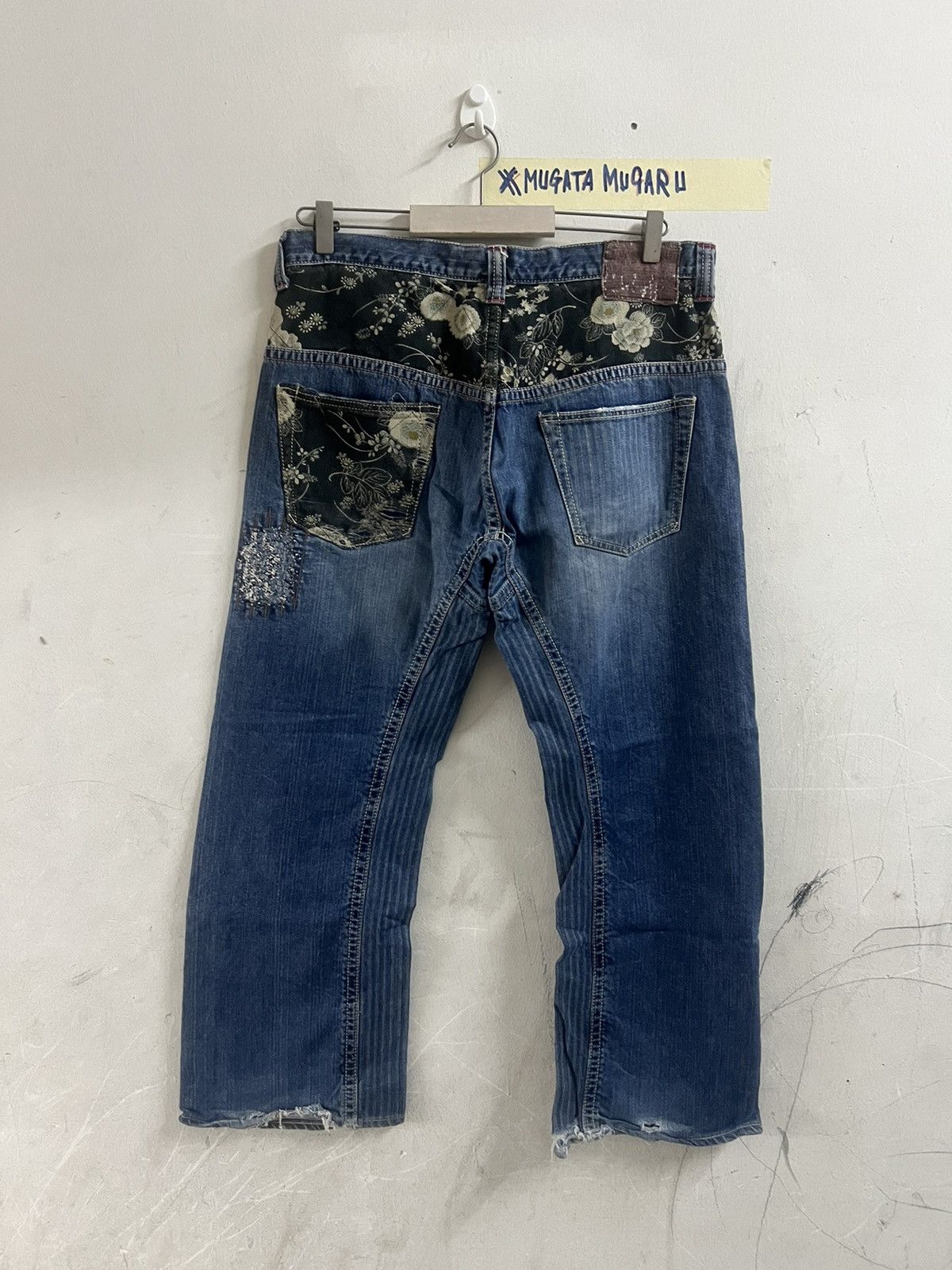 Japanese Brand JAPAN BRAND MIRZA DISTRESSED DENIM PANT Size US 32 / EU 48 - 13 Thumbnail