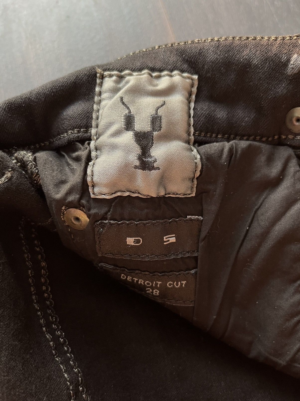 Rick Owens rick owens fw17 “glitter” black waxed detroit cut jeans Size US 28 / EU 44 - 6 Thumbnail