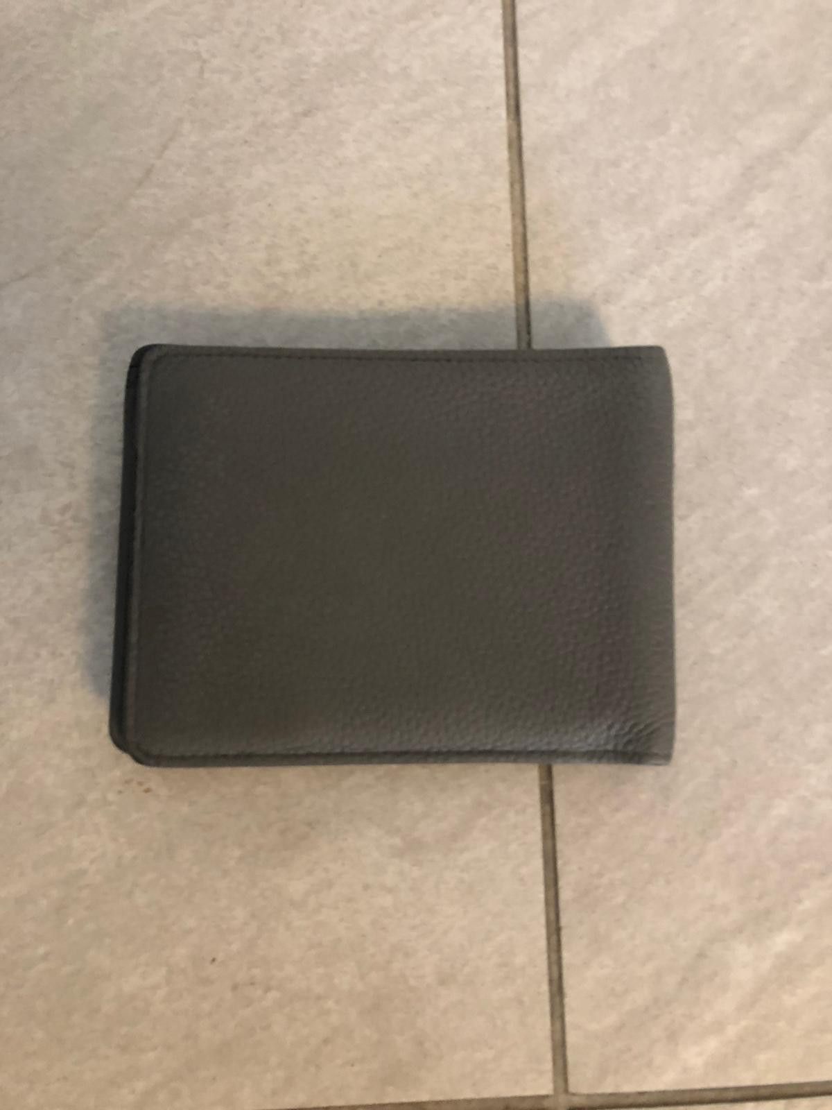 Louis Vuitton Louis Vuitton Multiple Wallet Grey Calf Leather Monogram Size ONE SIZE - 3 Thumbnail
