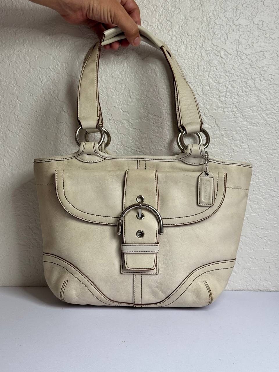Coach Coach Y2K SoHo Buckle Flap White/Cream Leather Tote Size ONE SIZE - 1 Thumbnail
