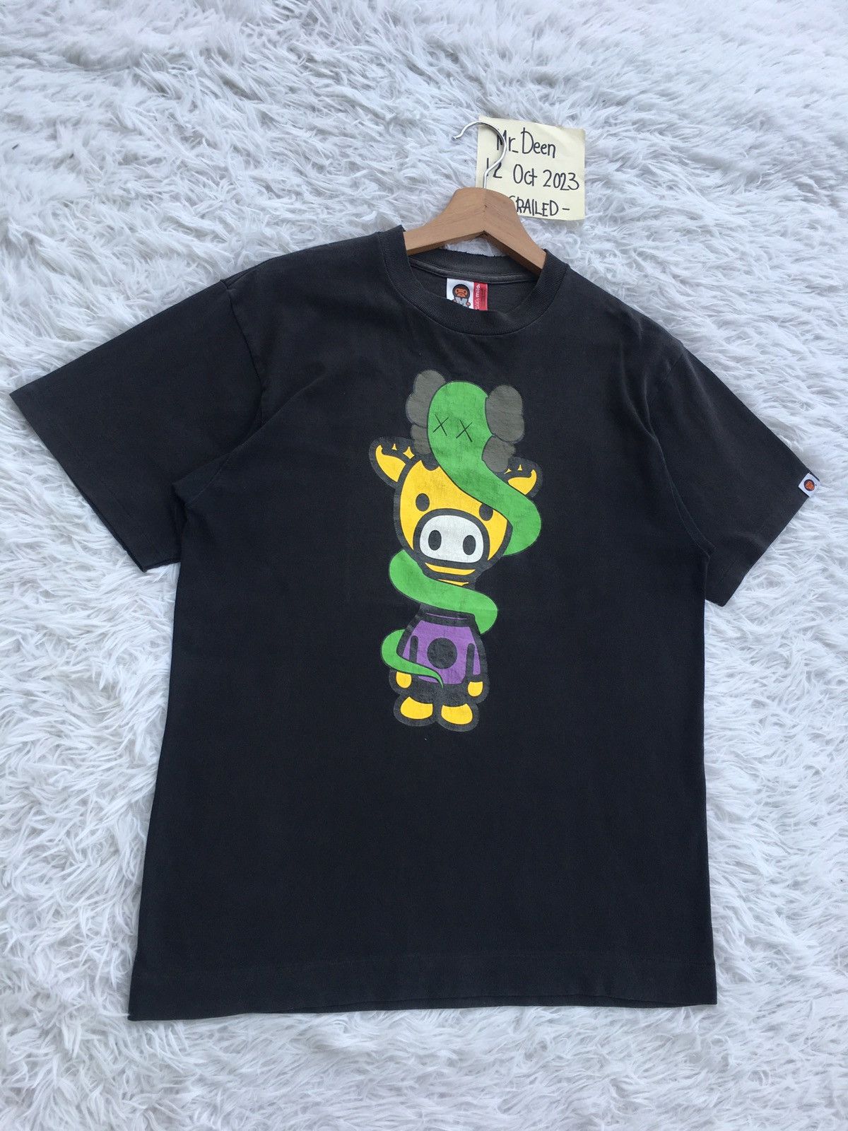 Bape × Kaws Vintage SS2006 Bape x Kaws Baby Milo Giraffe Tee Size US M / EU 48-50 / 2 - 3 Thumbnail