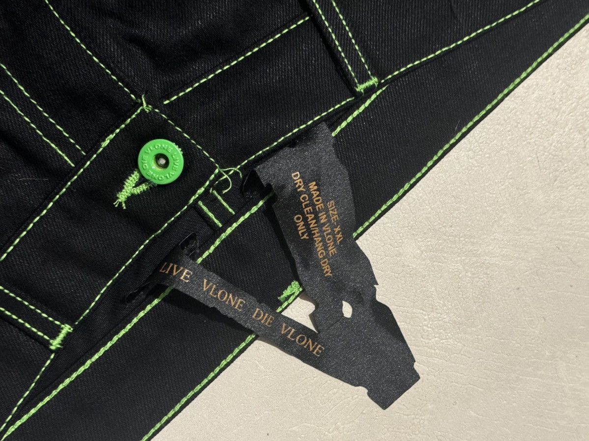 Vlone Vlone Old English Green XL Size US 38 / EU 54 - 2 Thumbnail