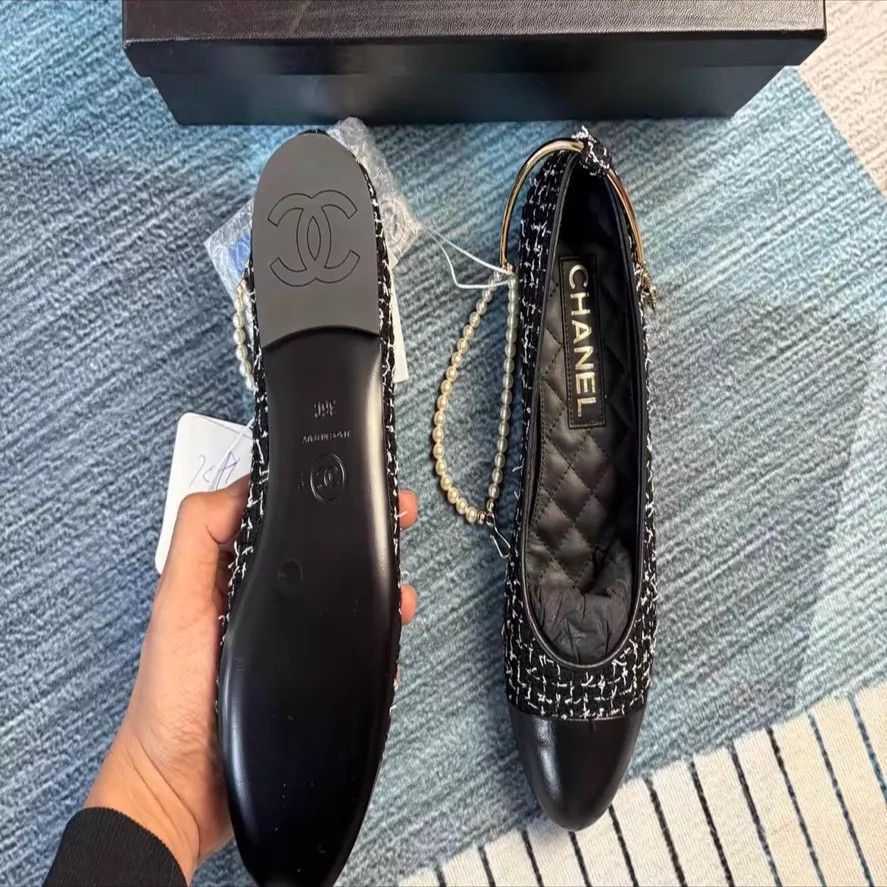 Chanel Chanel Mary Janes leather size 36 Size US 5.5 / IT 35.5 - 3 Thumbnail