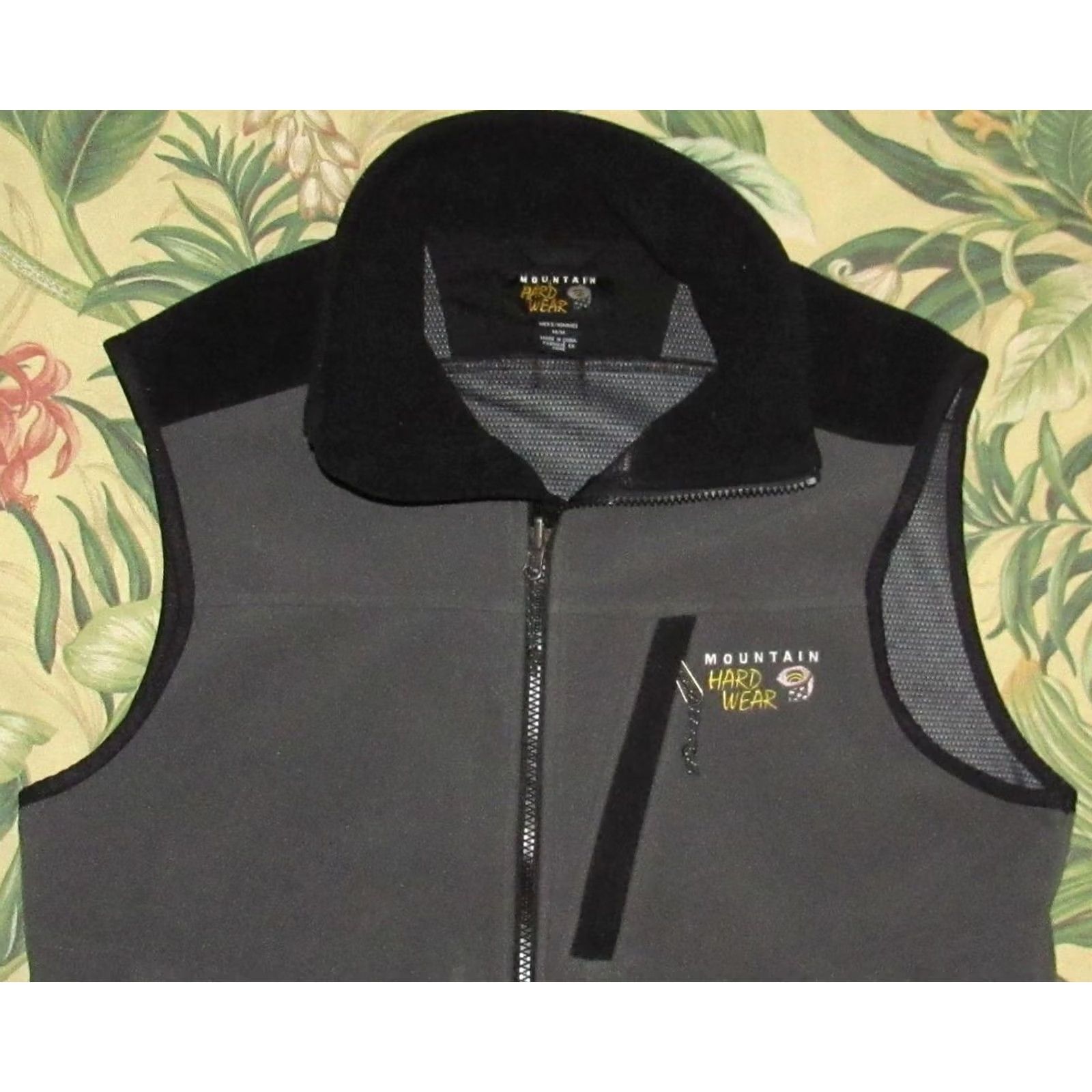 Mountain Hardwear Vtg Mountain Hardwear Full Zip Fleece Vest Medium Shirt Men M Multicolor Outdoor Vest Size US M / EU 48-50 / 2 - 2 Thumbnail
