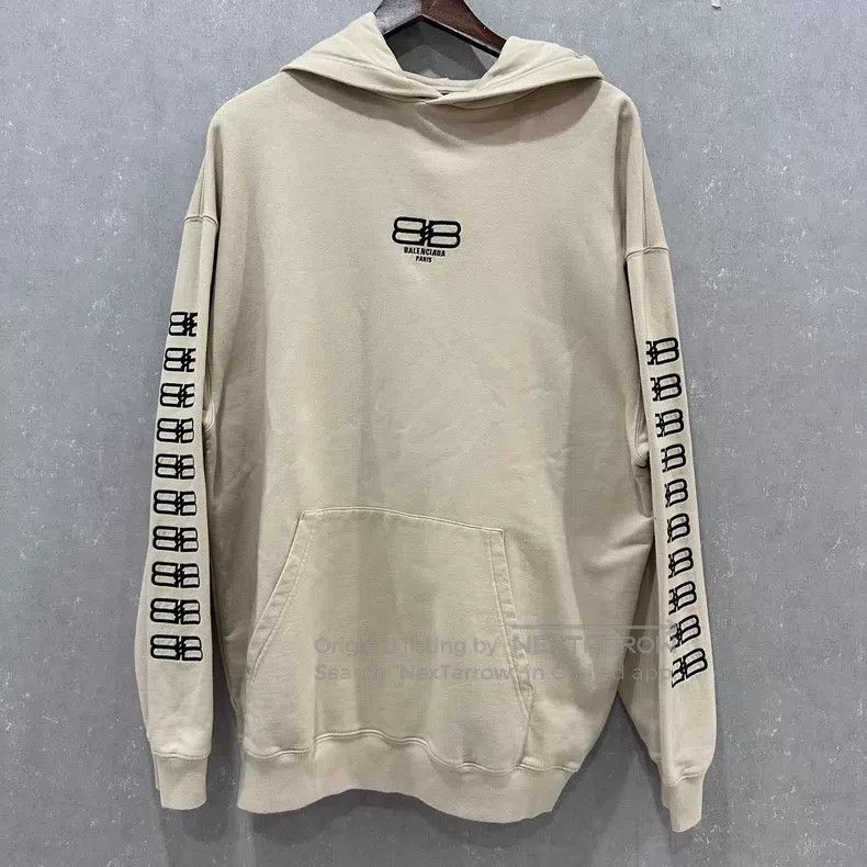 Balenciaga Balenciaga Double B Embroidered Hooded Sweatshirt Size US XS / EU 42 / 0 - 3 Thumbnail