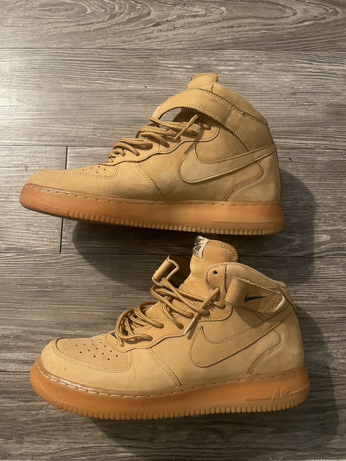 Nike Air Force 1 “Flax” Mid Size 11.5 Size US 11.5 / EU 44-45 - 2 Thumbnail