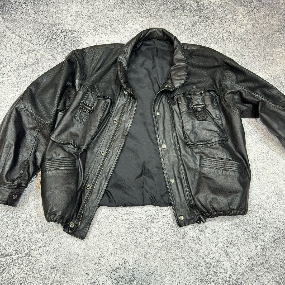 Vintage Made in Korea Leather Jacket M-L size Size US L / EU 52-54 / 3 - 14 Thumbnail