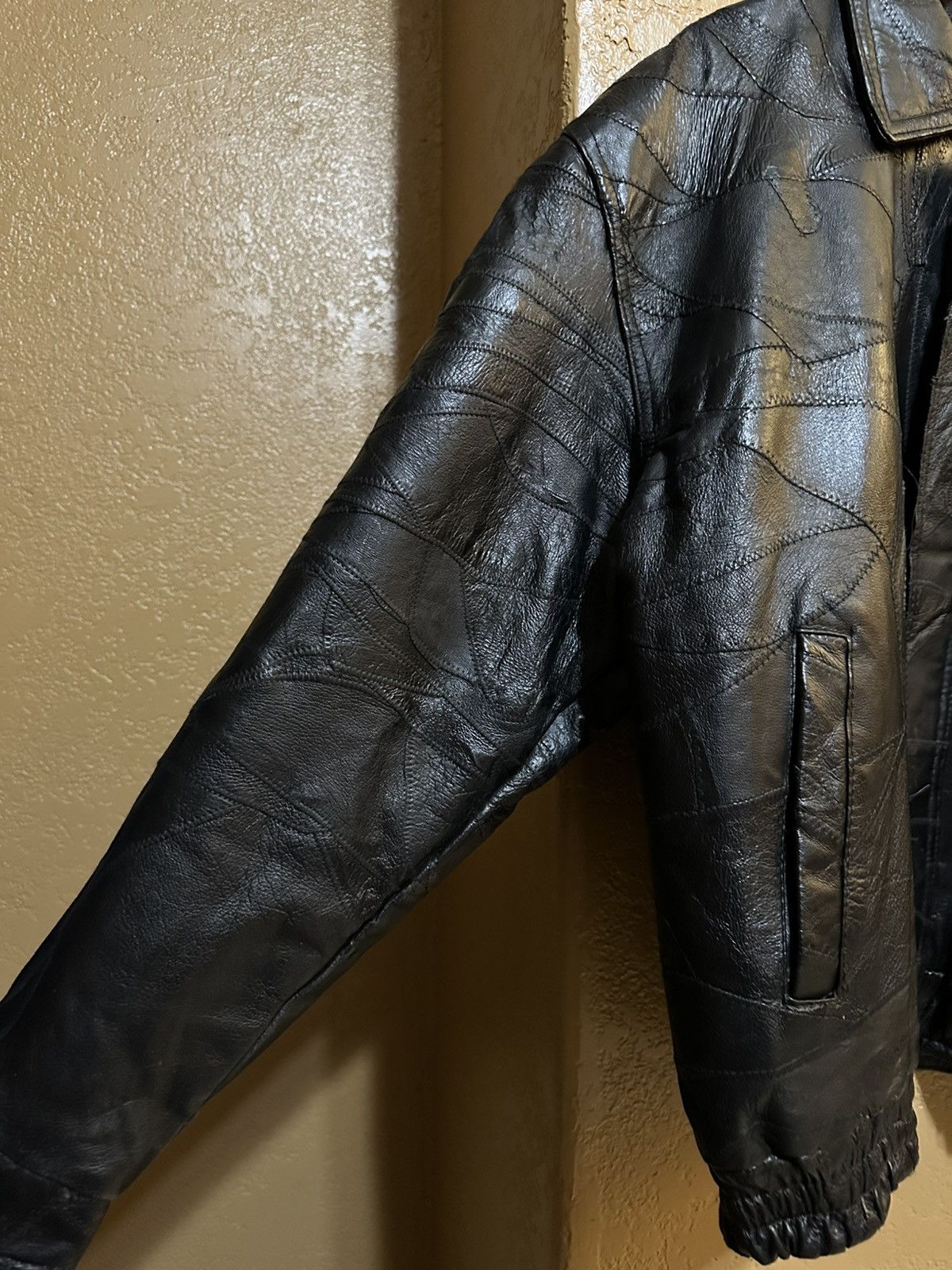 Vintage 🪡 Vintage Black Leather Patchwork Bomber Jacket Size US XL / EU 56 / 4 - 6 Thumbnail