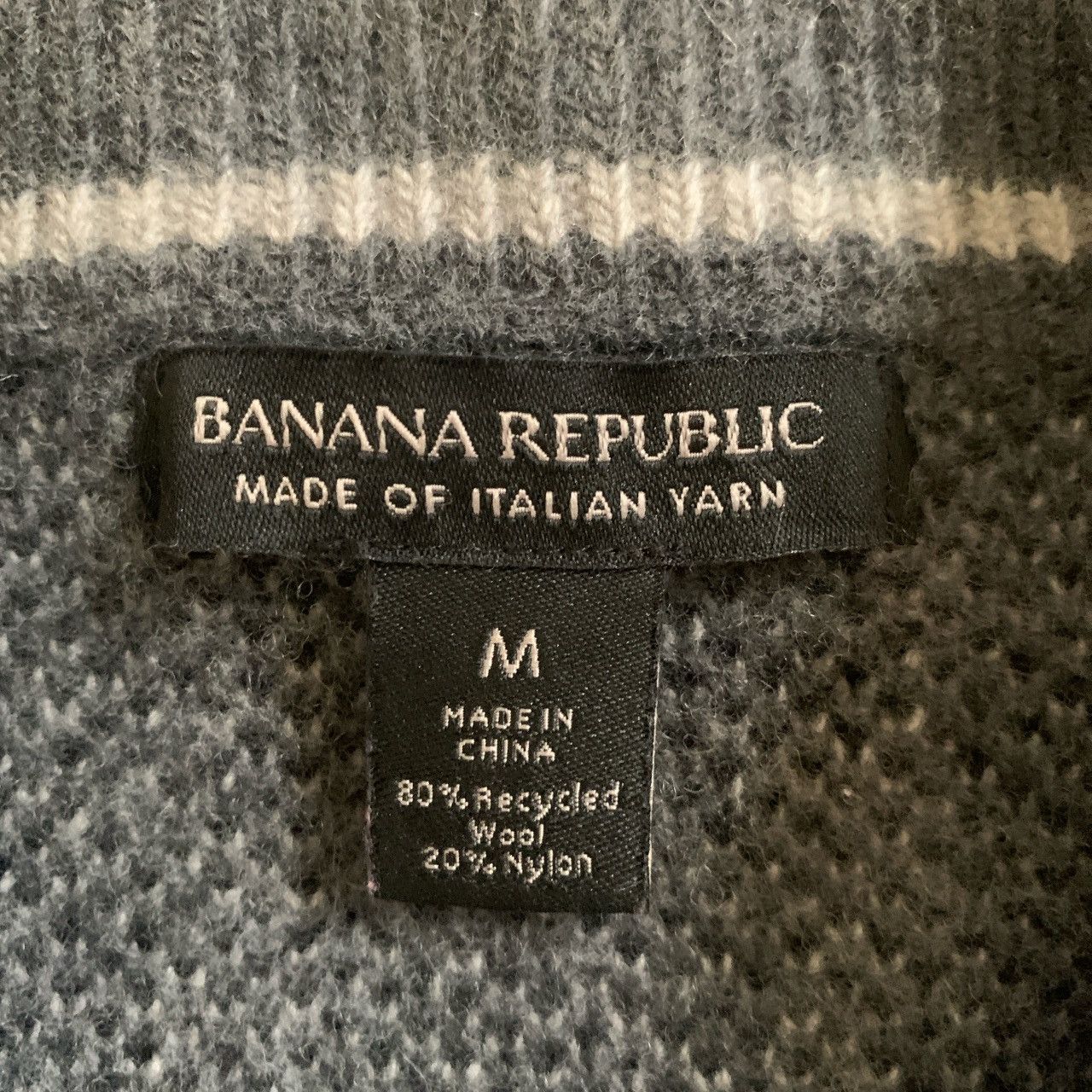 Banana Republic Banana Republic Italian Yarn mountain cardigan sweater, M Size M / US 6-8 / IT 42-44 - 3 Thumbnail