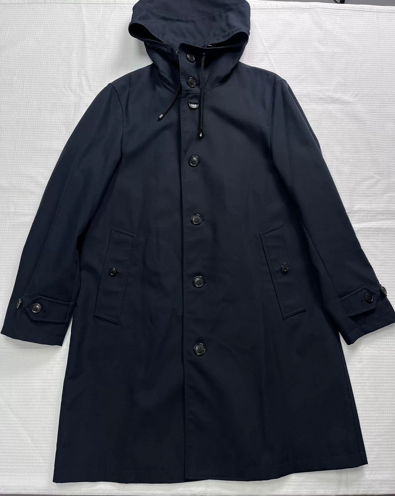 Burberry Burberry Black Hooded Trench Coat Size 46 Size US S / EU 44-46 / 1 - 1 Thumbnail