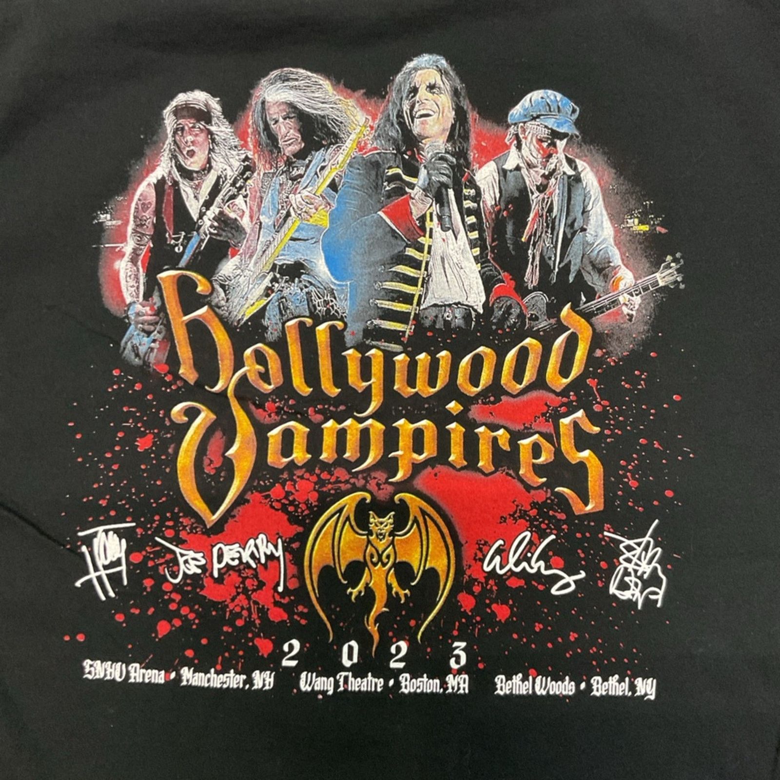 Gildan Hollywood Vampire 2023 Tour T-Shirt Size US XL / EU 56 / 4 - 5 Thumbnail