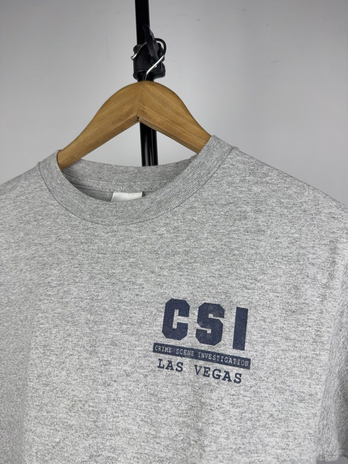Vintage Vintage CSI Las Vegas TV Show Promo Gray 2000s Tee Shirt Size US S / EU 44-46 / 1 - 4 Thumbnail