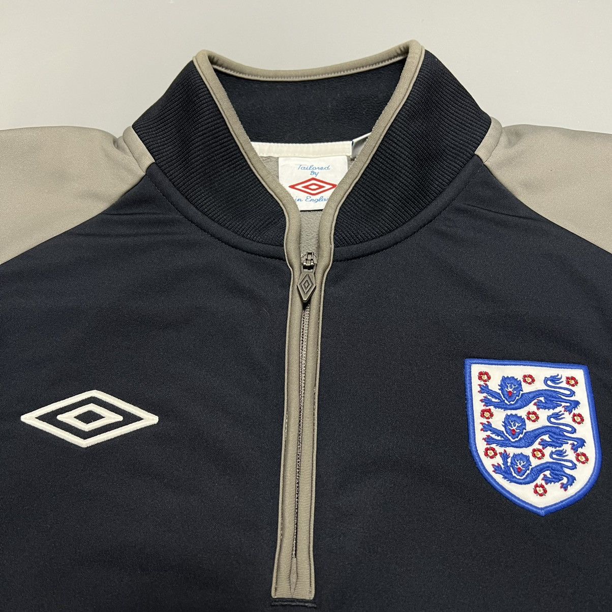 Umbro × Vintage Vintage 00s Umbro England National Football Team Sweatshirt Size US M / EU 48-50 / 2 - 9 Thumbnail