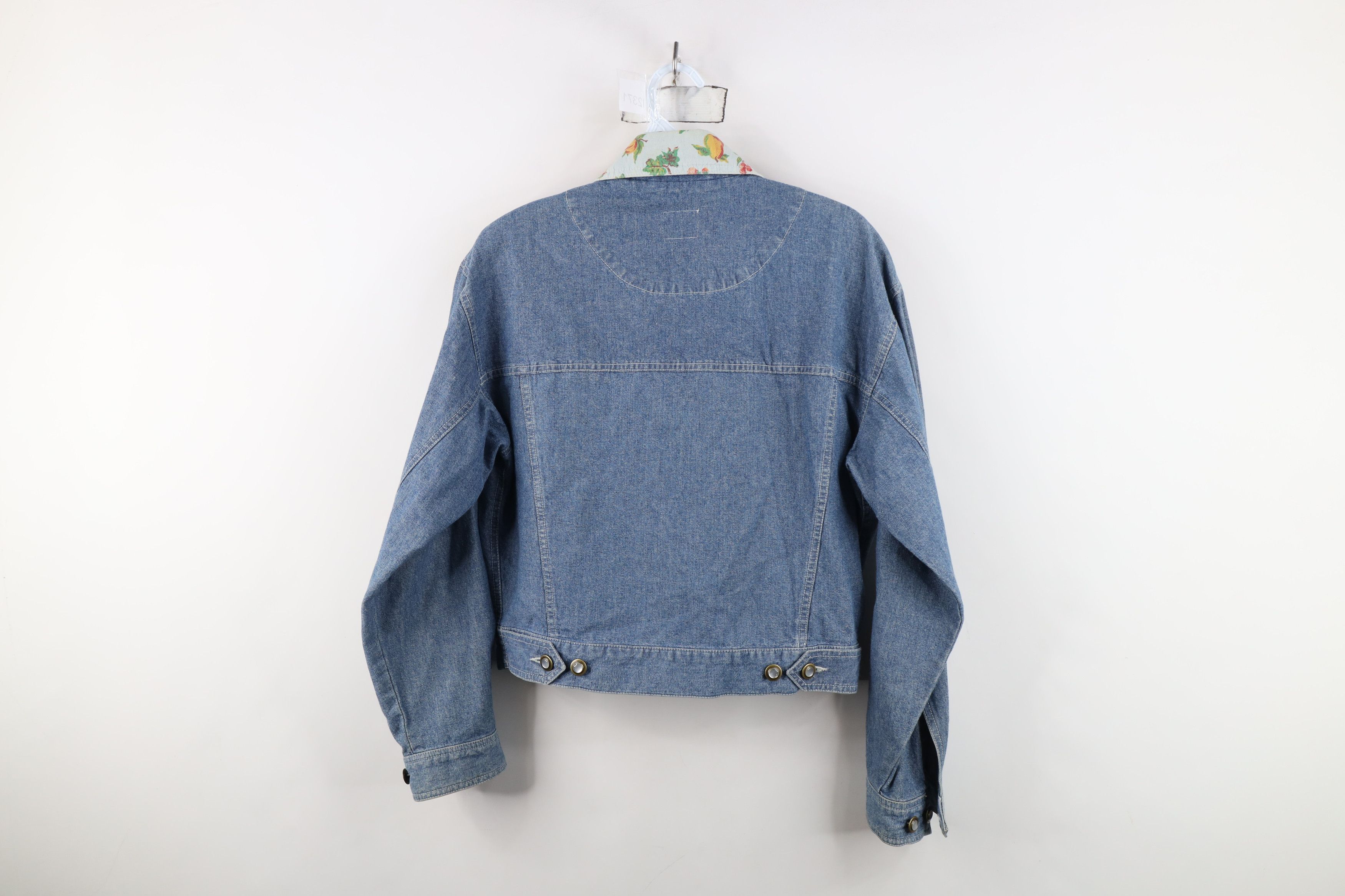 Vintage Vintage 90s Streetwear Flower Chambray Denim Trucker Jacket Size S / US 4 / IT 40 - 13 Thumbnail