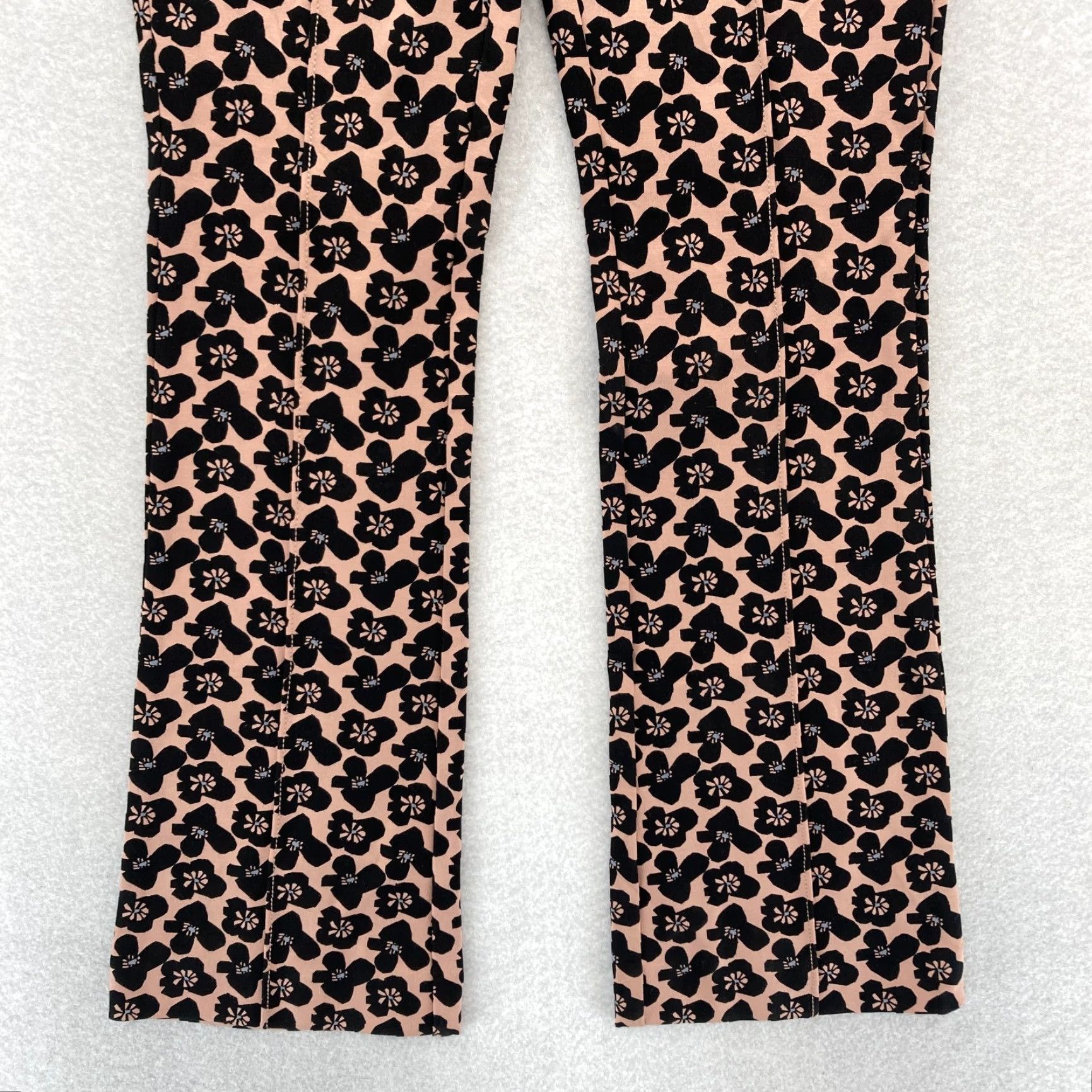 Vintage Maeve The Margot Kick Flare Crop Pants Women's XXS Pink Floral Pants Content: Floral, Bohemian, Hippie, Retro, Cropped, Elastic Waist Size 24" / US 00 / IT 34 - 3 Thumbnail
