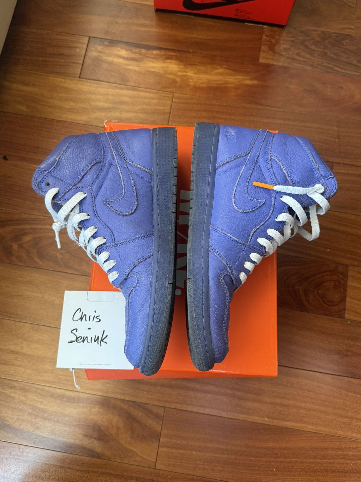 Gatorade × Jordan Brand Jordan 1 x Gatorade Size US 9.5 / EU 42-43 - 5 Thumbnail