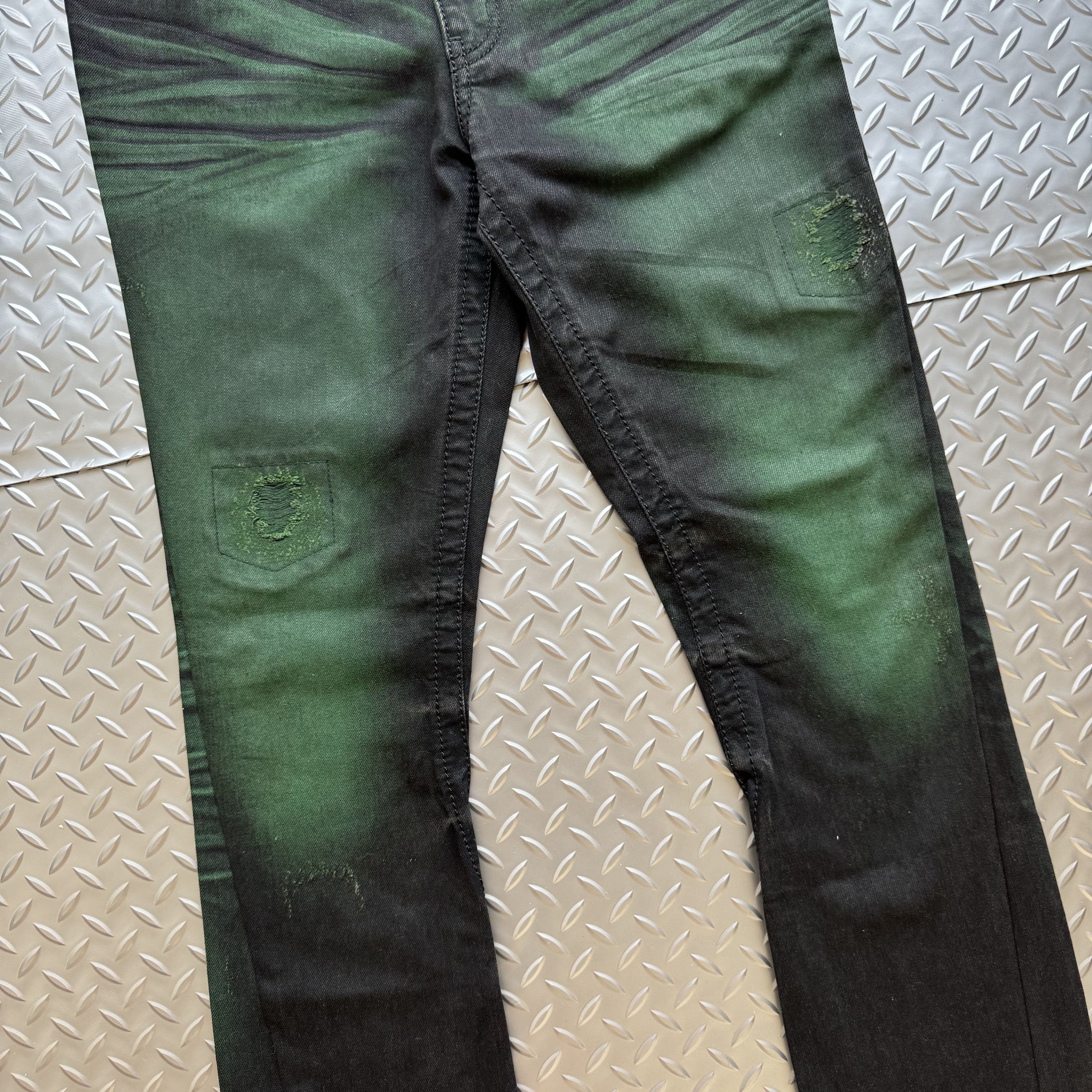 semanticdesign Semantic Design Archive Green Fade Denim Jeans Size US 32 / EU 48 - 2 Thumbnail