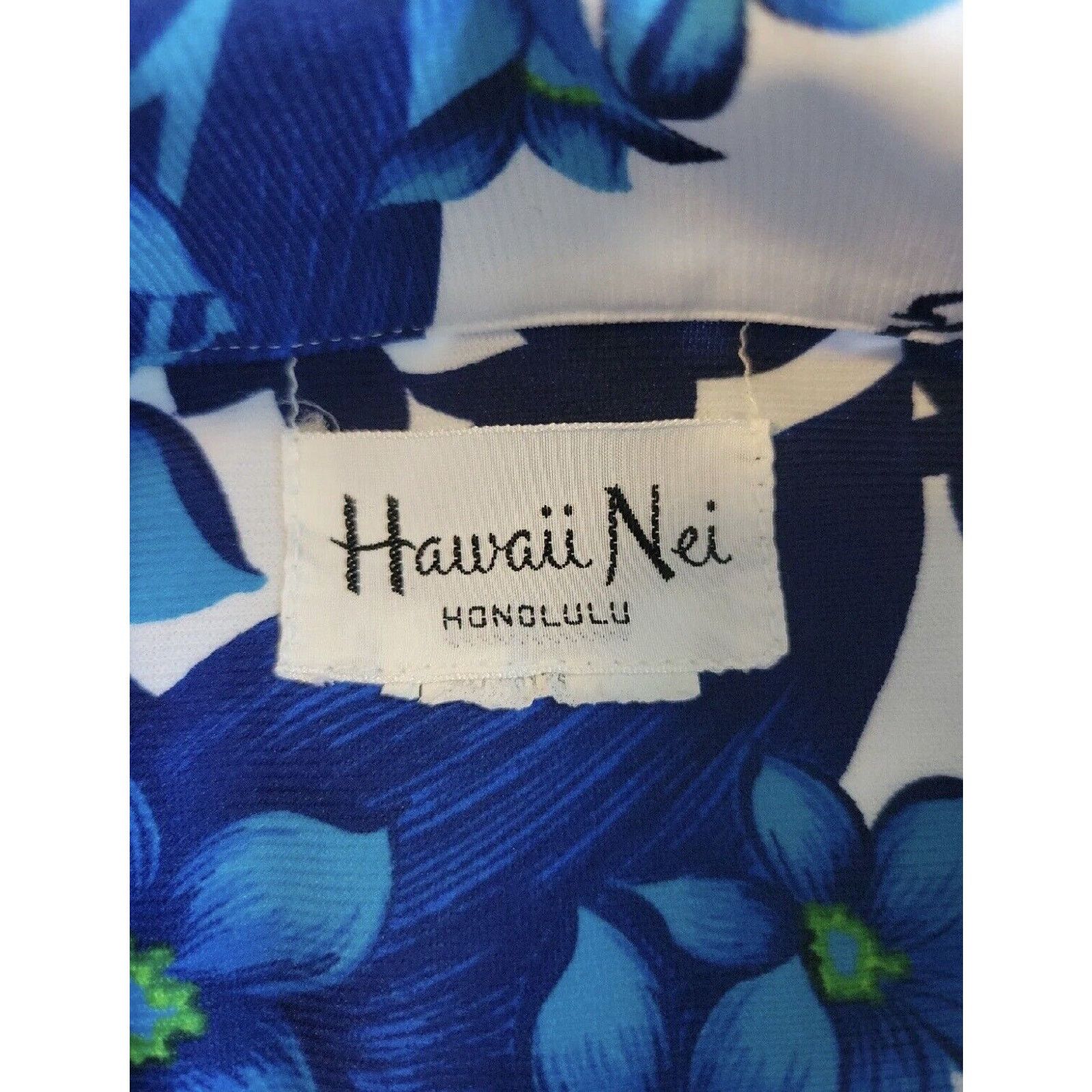 Other Hawaii Nei Honolulu VTG Mens M Blue Polyester Hawaiian Shirt Size US M / EU 48-50 / 2 - 2 Thumbnail