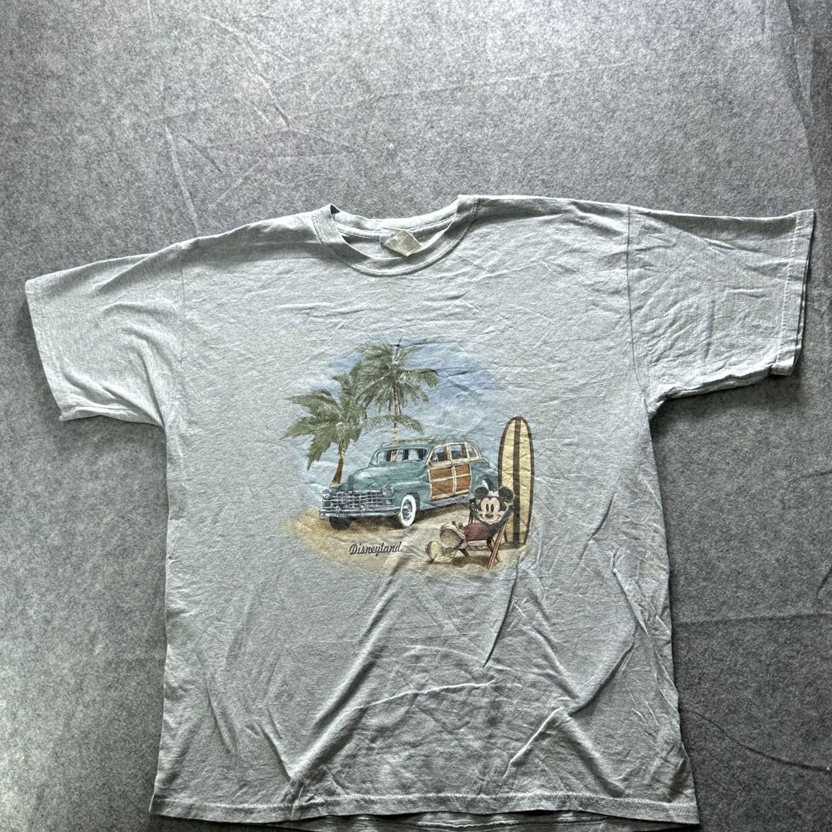 Vintage Disneyland Resort Shirt Mens XL Gray Mickey Mouse Surf Woody Car Graphic Tee Size US XL / EU 56 / 4 - 2 Thumbnail