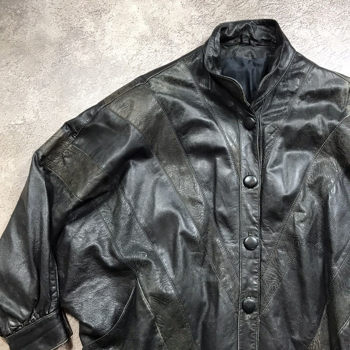 Genuine Leather Vintage 90s Black Leather Bomber Jacket Streetwear Y2K L Size US L / EU 52-54 / 3 - 2 Thumbnail