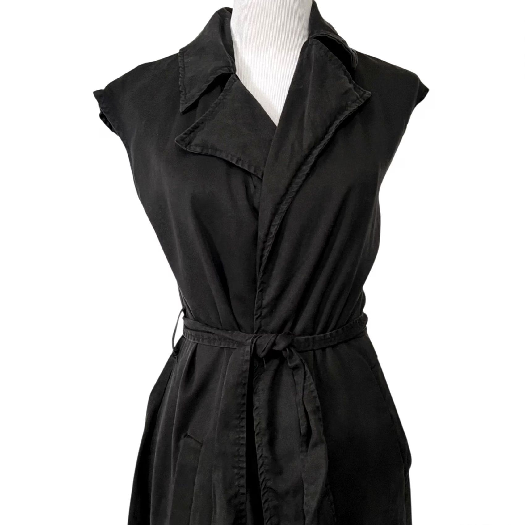 Vintage Tahari Black Lyocell Long Vest Belted Pockets Notch Collar Lightweight Womens M Vest Size M / US 6-8 / IT 42-44 - 3 Thumbnail