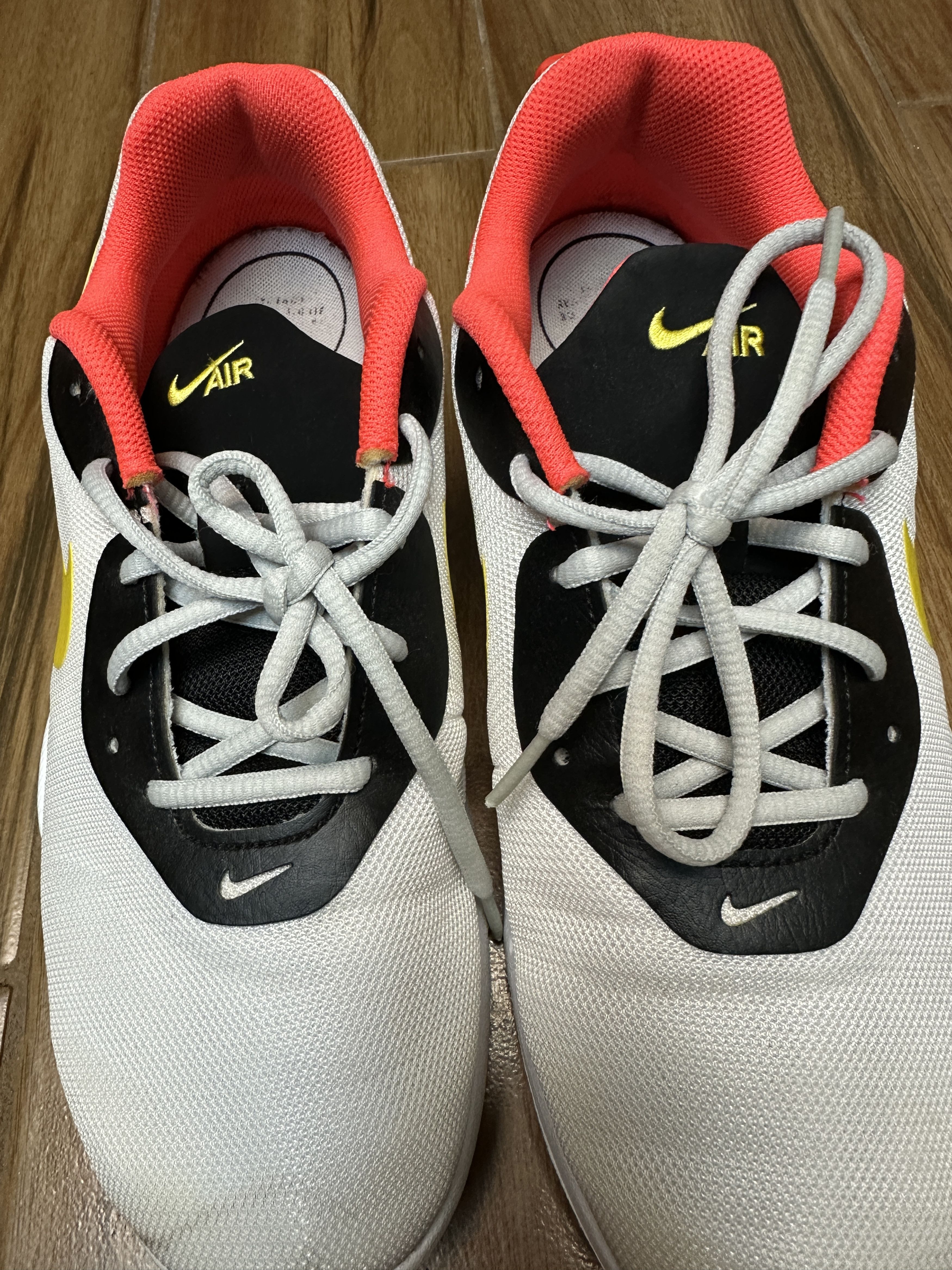 Nike Nike Air Max Oketo White/Bright Crimson/Chrome Yellow Size US 9 / EU 42 - 8 Thumbnail