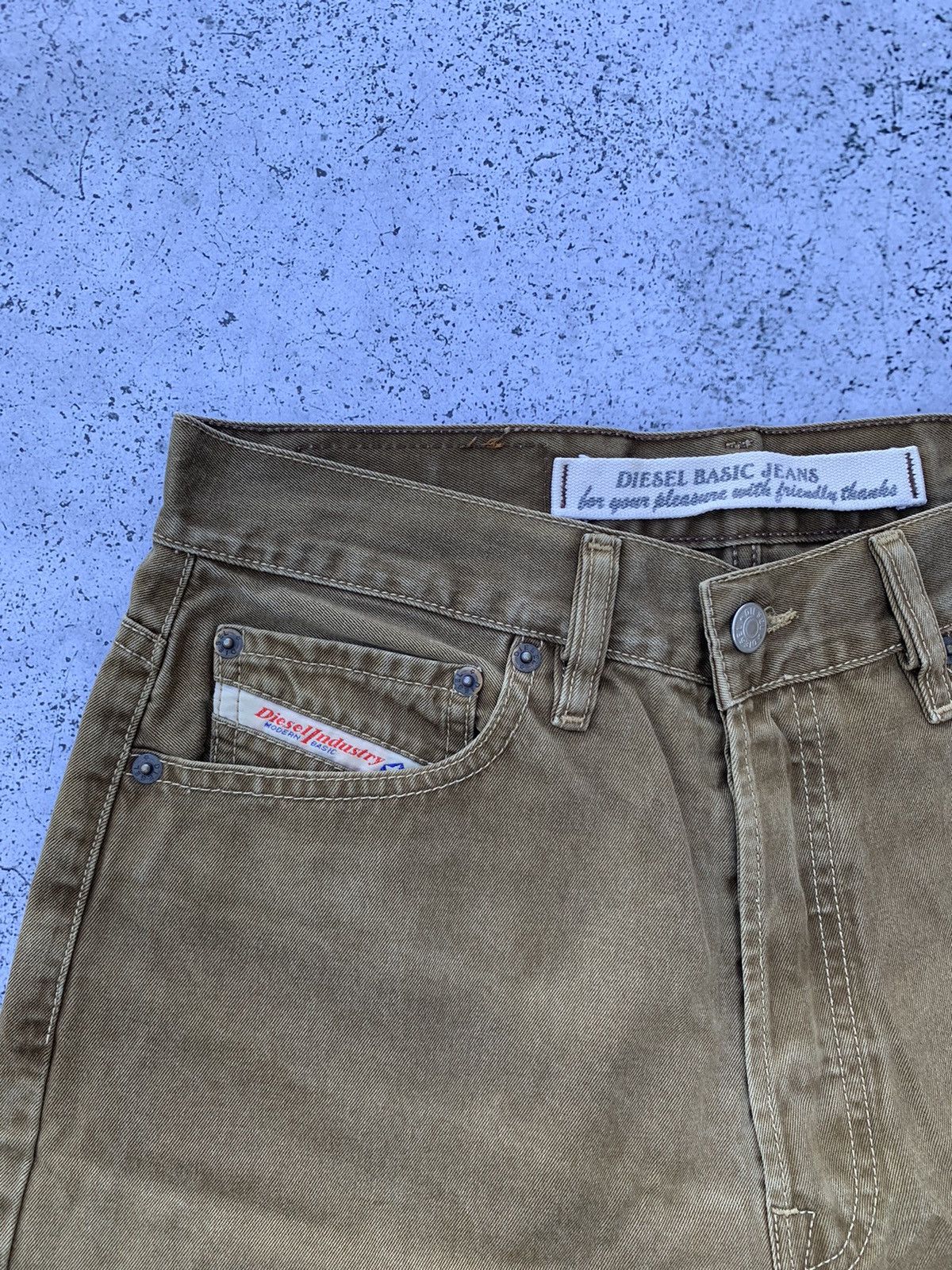 Diesel × Vintage Vintage Diesel Basic Jeans Shorts Brown Size US 31 - 3 Thumbnail