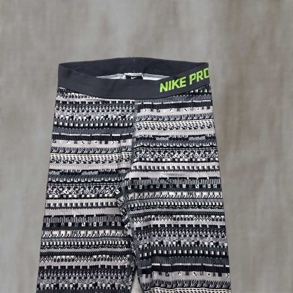 Nike Nike Pro Gym Pants Women Leggings Skinny Gray Small S Adult Size 28" / US 6 / IT 42 - 1 Thumbnail