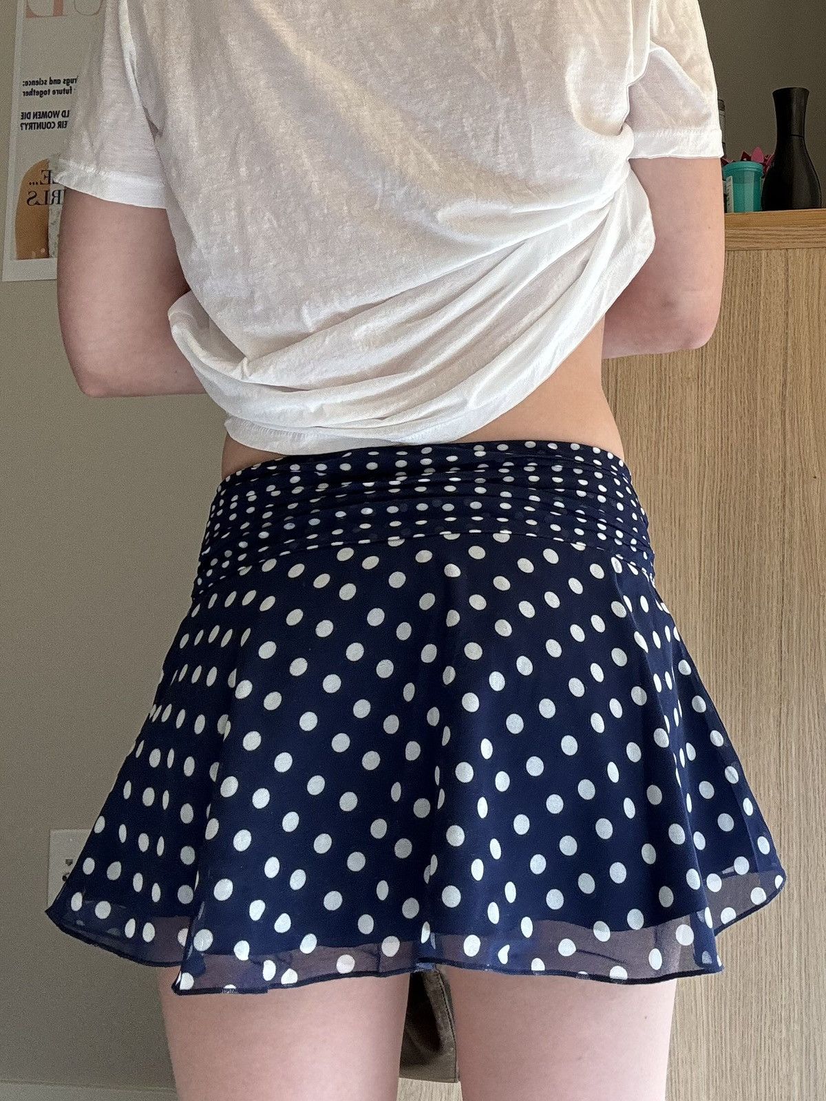 Guizio DANIELLE GUIZIO Polka dot Chiffon Slit Mini Skirt in Navy Size 25" / US 0 / IT 36 - 3 Thumbnail