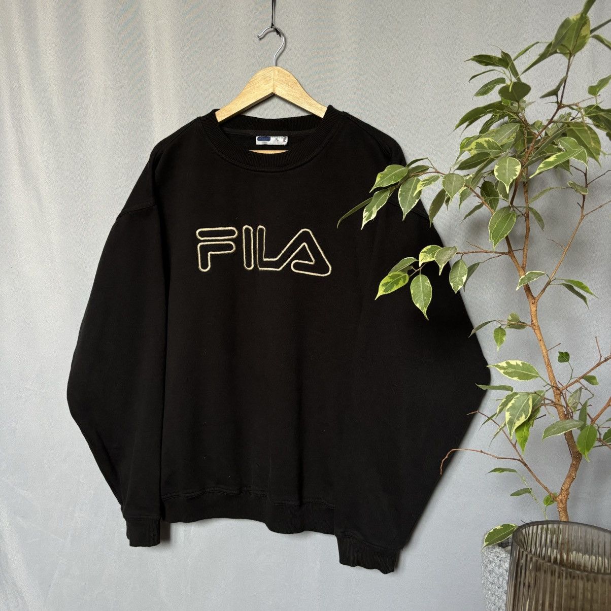 Fila Fila vintage rare sweatshirt black big logo xl streetwear Size US XL / EU 56 / 4 - 1 Thumbnail