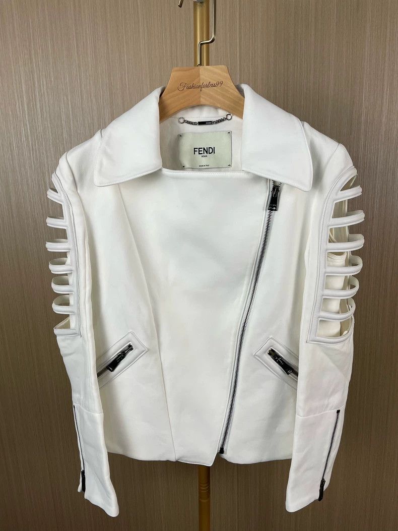 Fendi Fendi White Runway Leather Jacket Size US S / EU 44-46 / 1 - 1 Thumbnail
