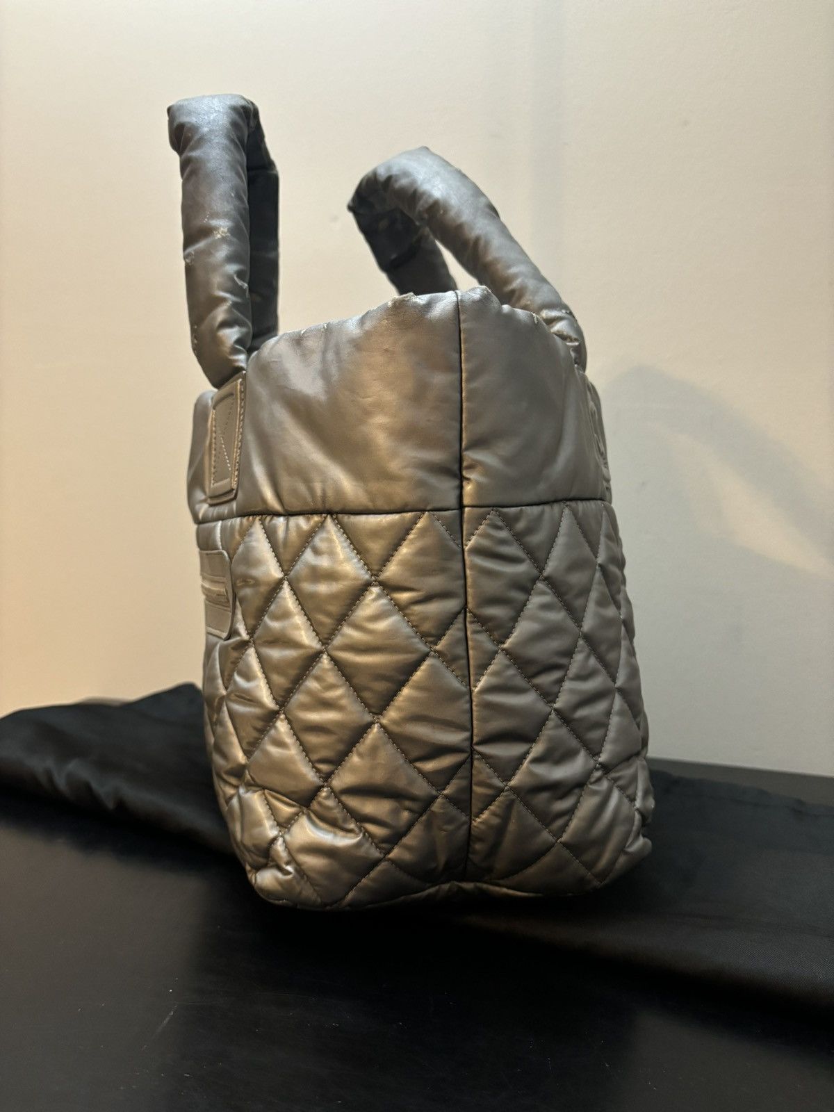 Chanel Chanel Coco Cocoon Leather Hand Bag Grey Size ONE SIZE - 4 Thumbnail