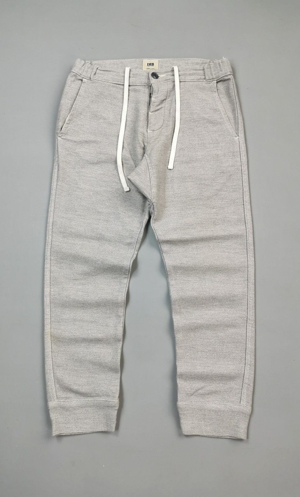 FOB Factory FOB Factory Jogger 3/4 Pants Size US 32 / EU 48 - 1 Thumbnail
