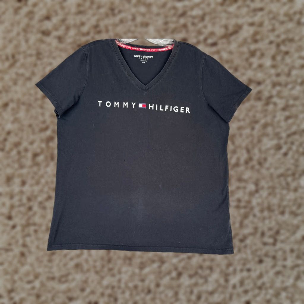 Tommy Hilfiger Tommy Hilfiger Sport Shirt Women Large Black V-Neck Cotton Blend Short Sleeve Logo Size L / US 10 / IT 46 - 1 Thumbnail