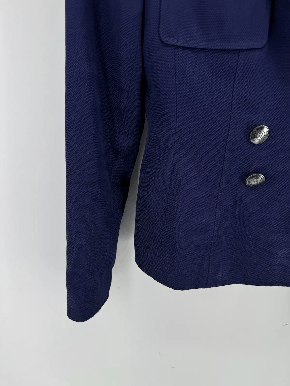 Chanel Chanel Suit Two Piece Vintage Cruise 1997 Karl Largerfeld Size M / US 6-8 / IT 42-44 - 6 Thumbnail
