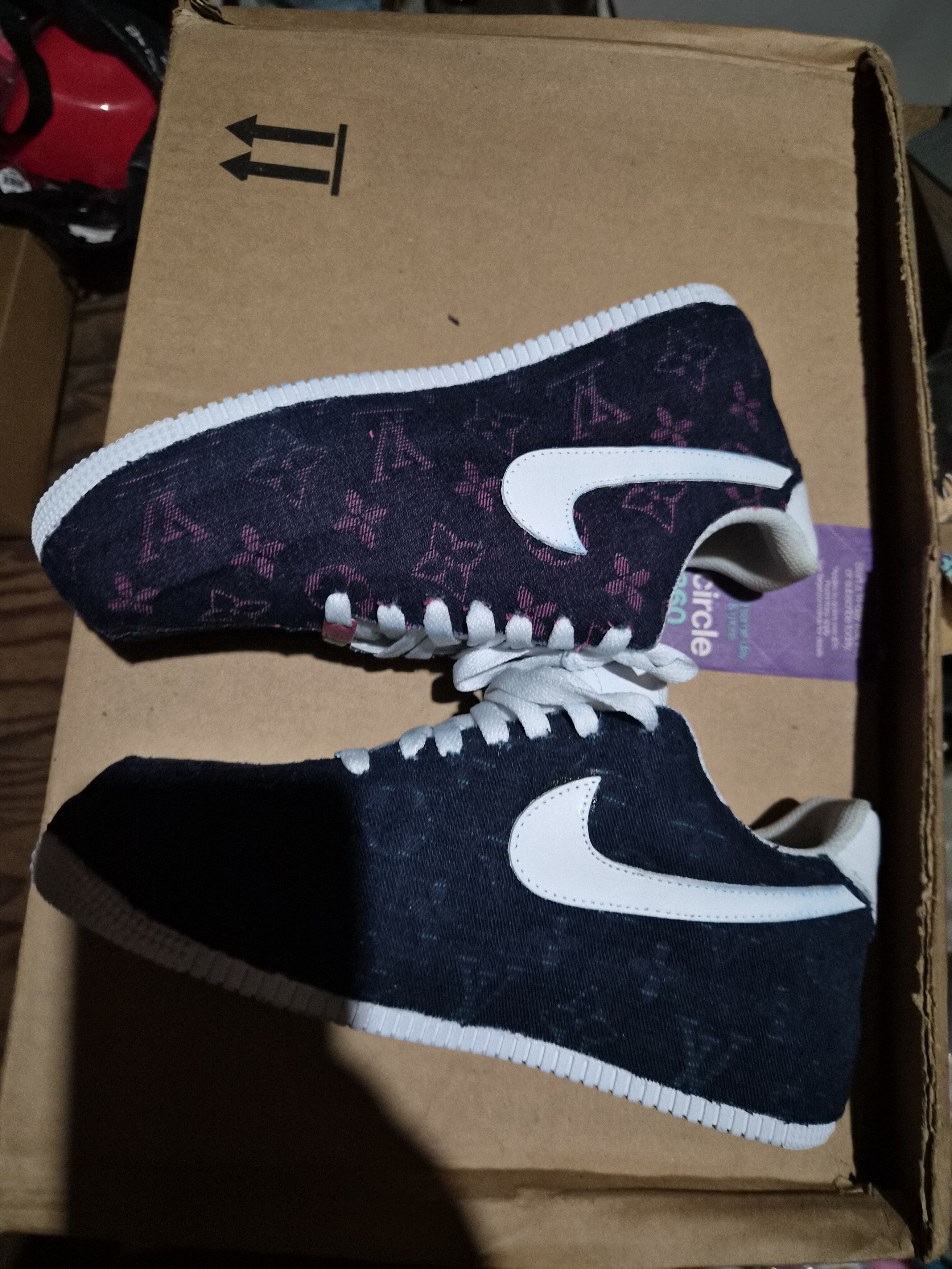 Nike CUSTOM Nike Air Force 1's Size US 8 / EU 41 - 3 Thumbnail