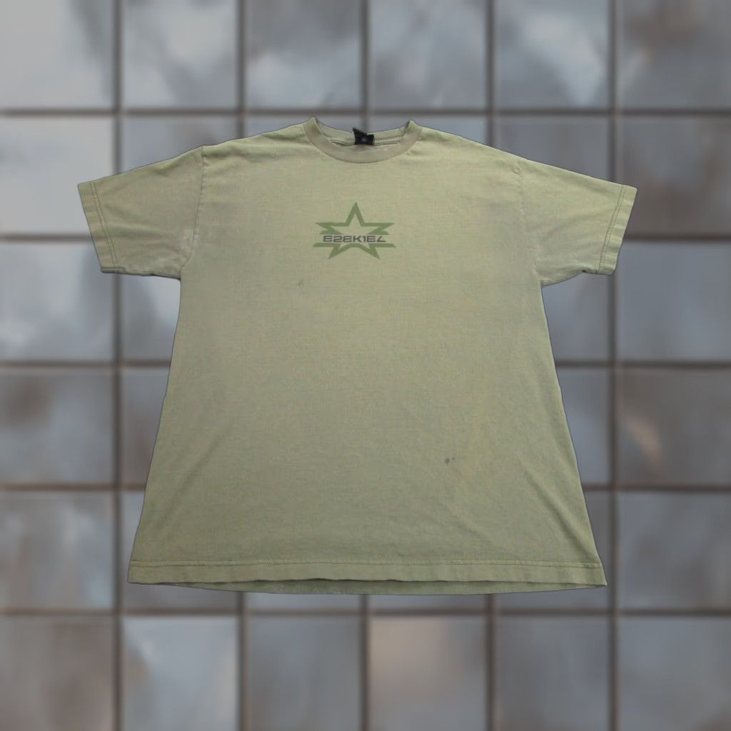 Vintage VINTAGE Ezekiel Shirt Mens L Green T-Shirt Crew Neck Short Sleeve USA Cotton Size US L / EU 52-54 / 3 - 1 Thumbnail
