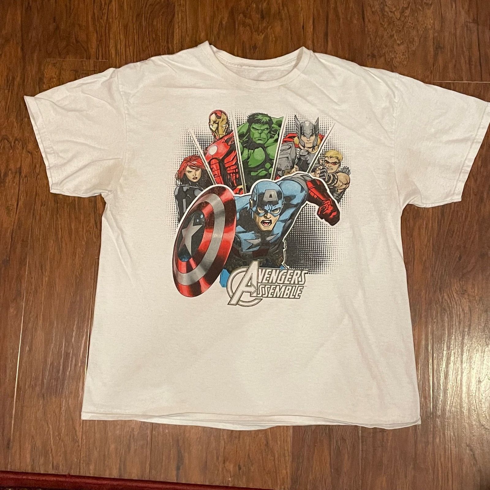 Marvel Comics Avengers Assemble T-Shirt Tee thor captain america iron man Size US XL / EU 56 / 4 - 1 Thumbnail