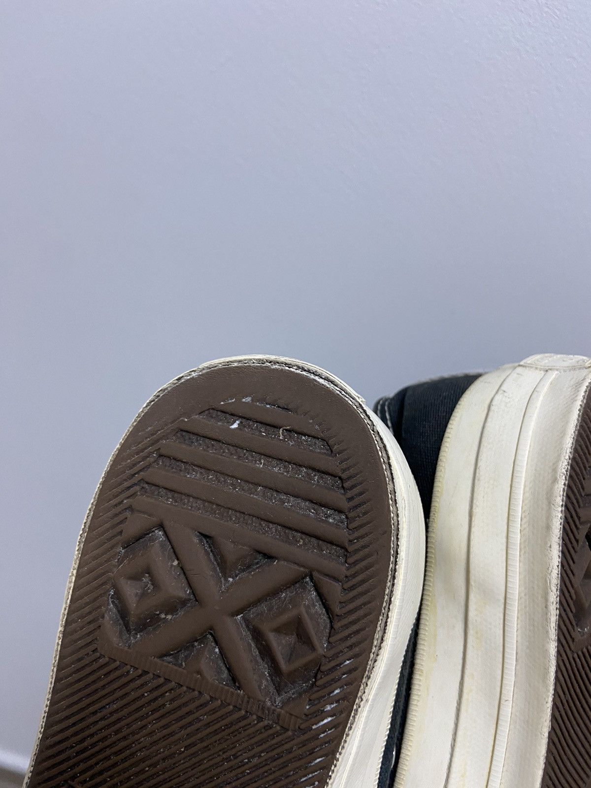 Comme des Garcons PLAY × Converse × Vintage Play Come Des Garcons x Converse Vintage Low Top Size US 9 / EU 42 - 13 Thumbnail