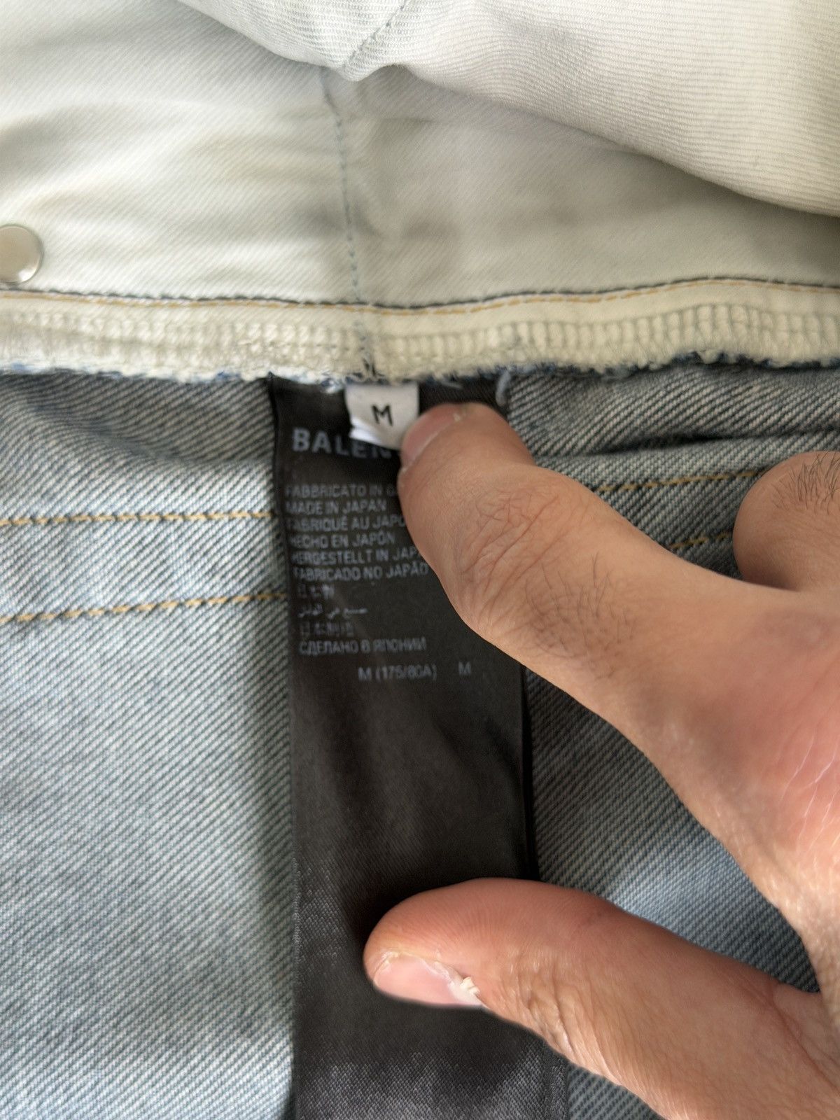 Balenciaga SOLD**Balenciaga SS23 destroyed mudwash jeans Size US 34 / EU 50 - 11 Thumbnail