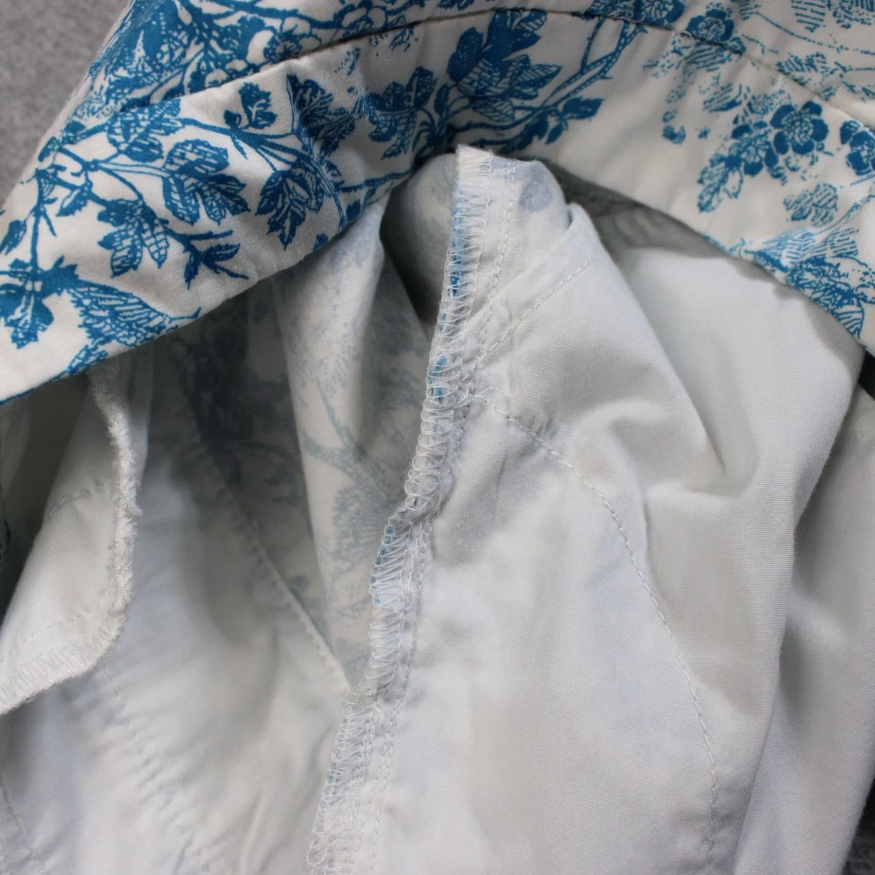 Vintage Garnet Hill Pants Women 10 Blue Floral Bird Chino Ankle Cropped Cotton Coastal Size 32" / US 10 / IT 46 - 4 Thumbnail