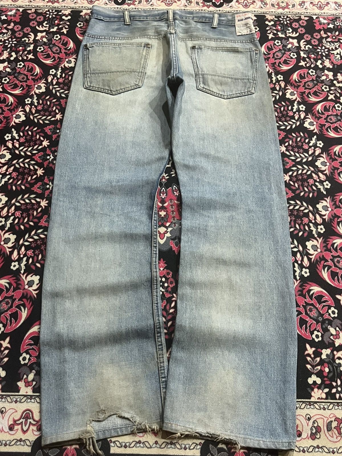 Big John Vintage Japan Big John Union Made Repro Heavy Fade Rip Jeans Size US 32 / EU 48 - 2 Thumbnail