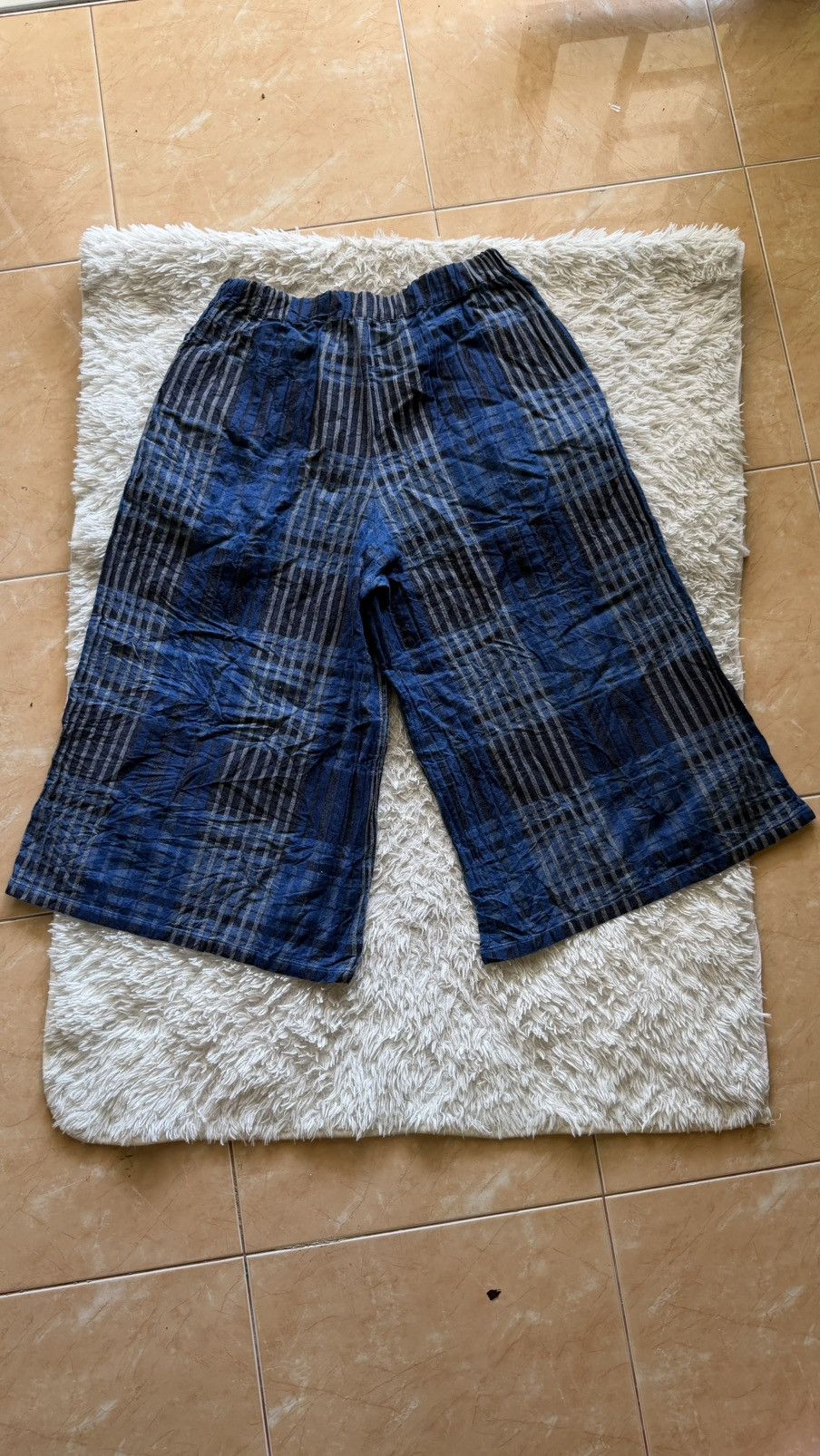 Issey Miyake 🔥Steals🔥Plantation Issey Miyake extra wide crop pants Size US 30 / EU 46 - 1 Thumbnail