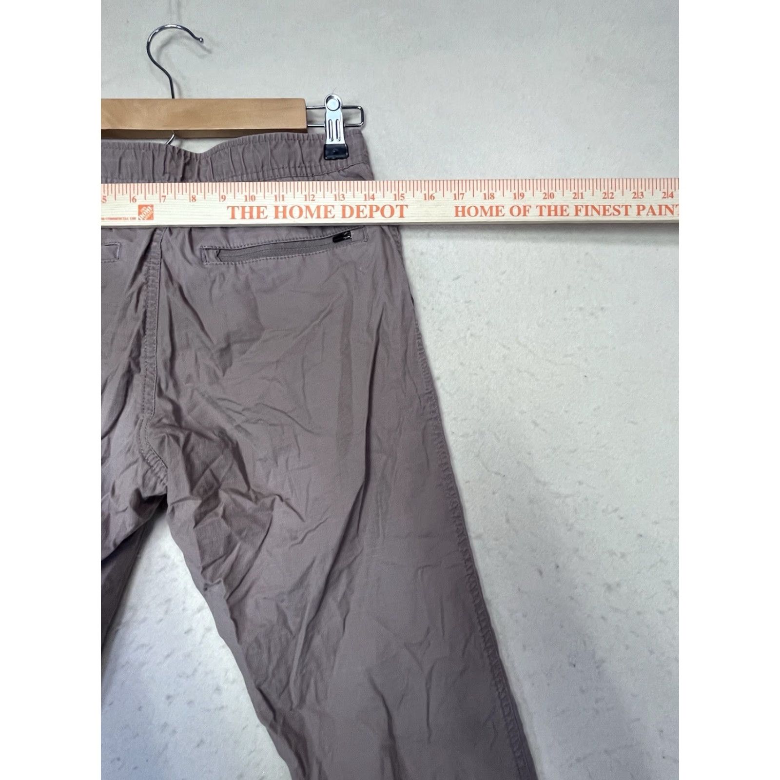 Vuori Vuori Ripstop Pants Women Slim Size S Brown Breathable Pockets Zip Pocket Tapered Outdoor Activewear Casual Travel All Seasons Holiday Style Pants Size 28" / US 6 / IT 42 - 3 Thumbnail