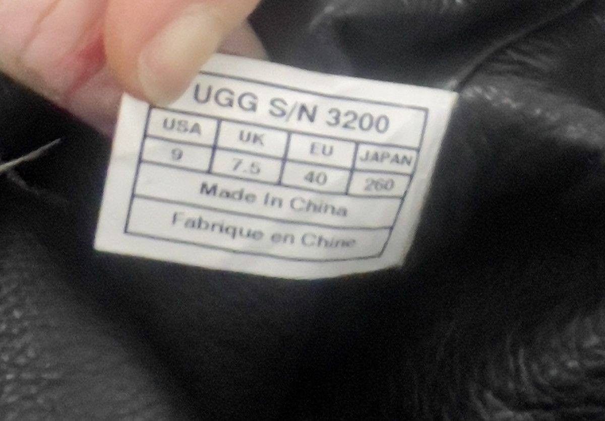Ugg UGG Australia Black Sheepskin Leather Knee High Wedge Boots Size US 9 / IT 39 - 8 Thumbnail