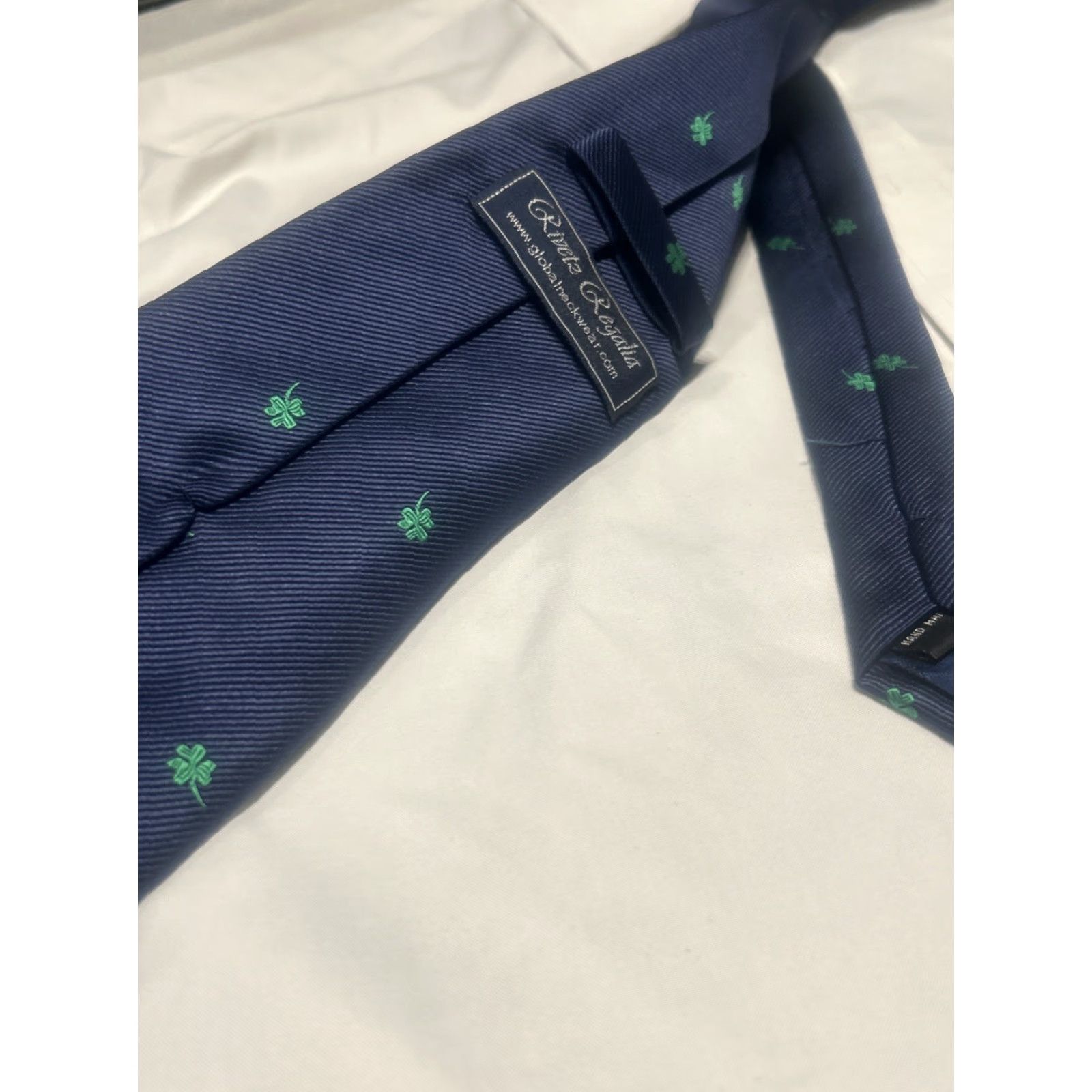 Vintage Rivetz Regalia Tie Men Blue Beautiful Hand Made Clover Tie Size ONE SIZE - 6 Thumbnail