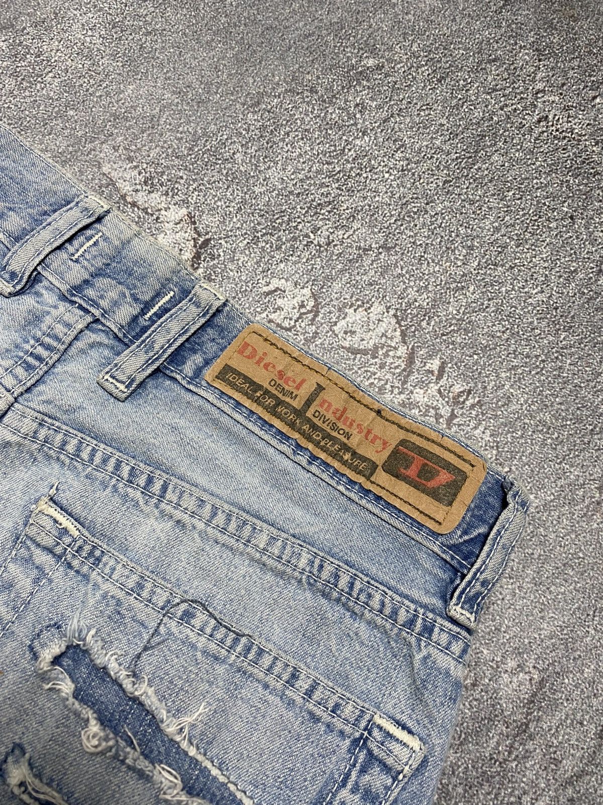 Diesel Diesel shorts vintage size 30 Size US 30 / EU 46 - 6 Thumbnail